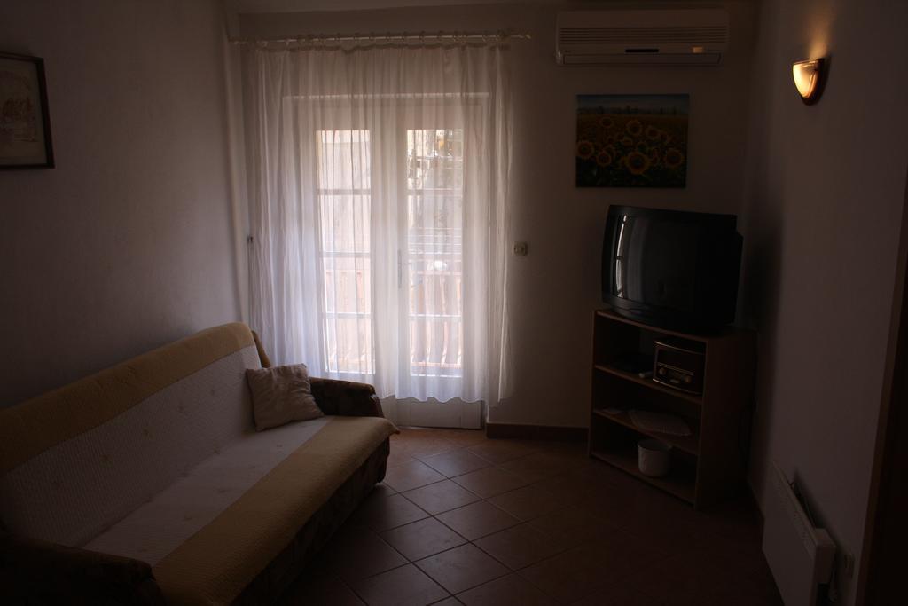Apartment Andrijasevic-City Center Makarska Room photo